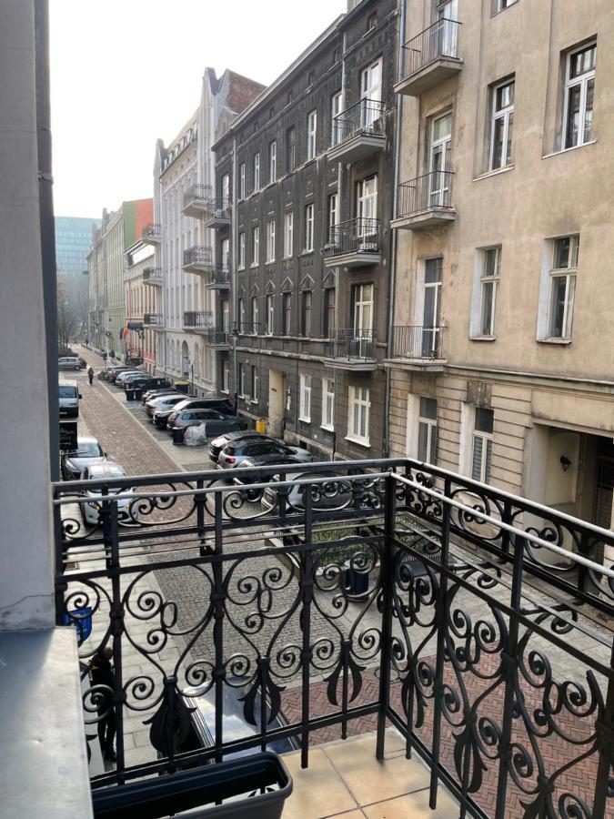 Urokliwy Loft W Ncl Kamienica Vabank Nr 18 Leilighet Łódź Eksteriør bilde